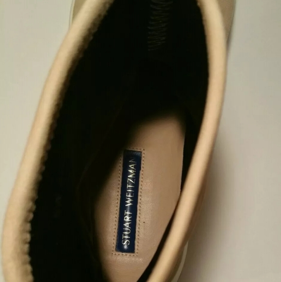 Gorgeous discontinued Stuart Weitzman sneaker sock - Picture 3 of 8